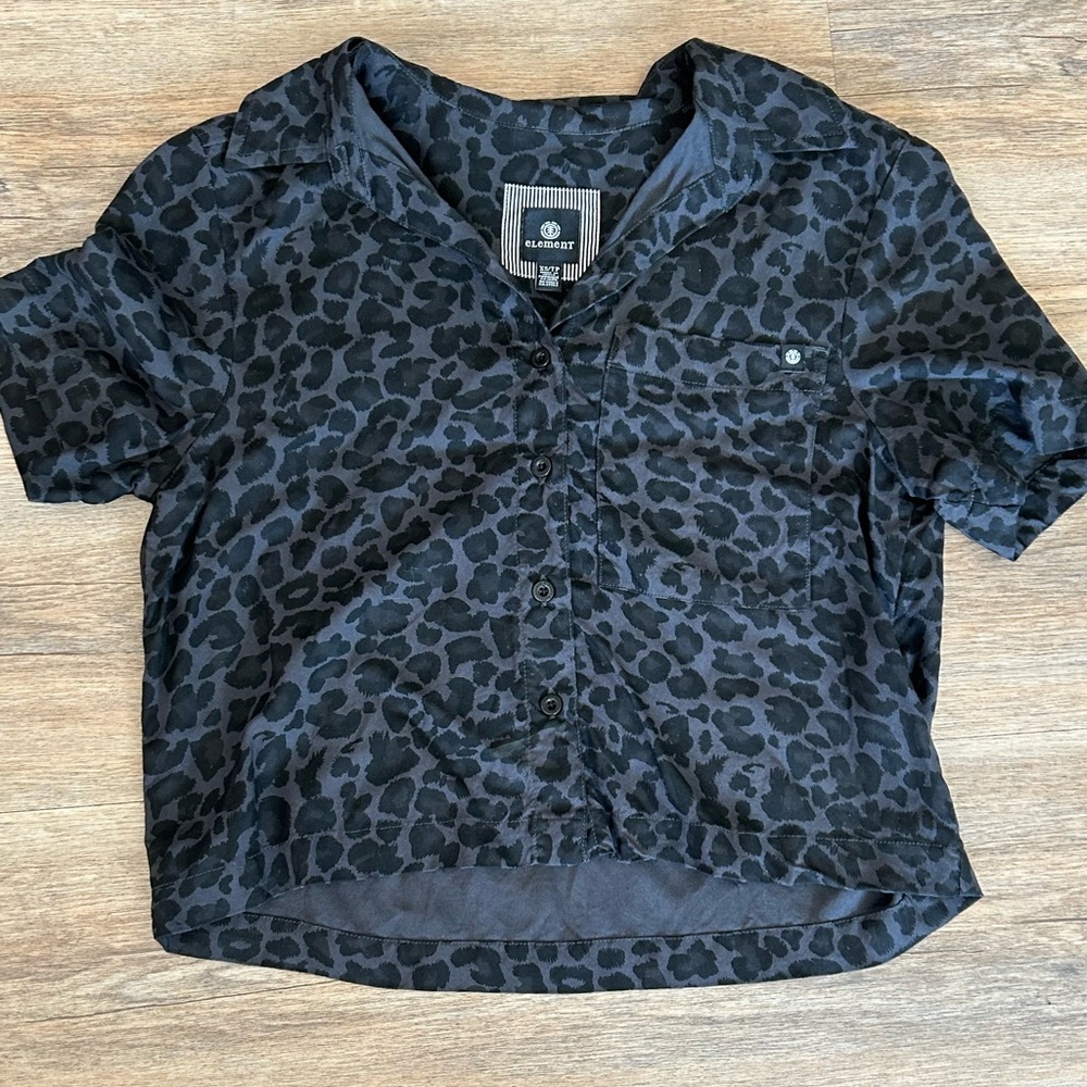 Element Button Up Crop Top